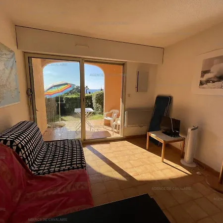 Rez-de-jardin T2 Avec Terrasse Et Parking Apartment Le Rayol-Canadel-sur-Mer