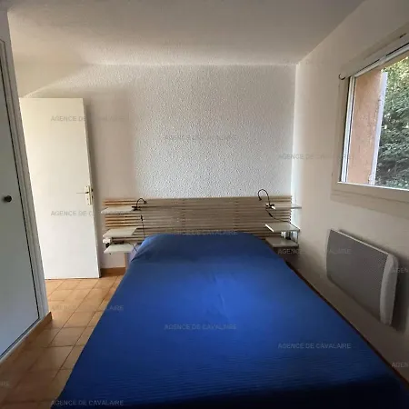 Rez-de-jardin T2 Avec Terrasse Et Parking - Fr-1-100-284